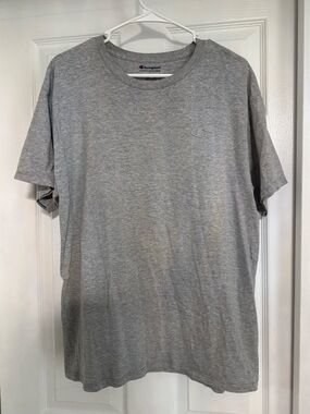 Champion Gray Short Sleeve Crewneck T-Shirt